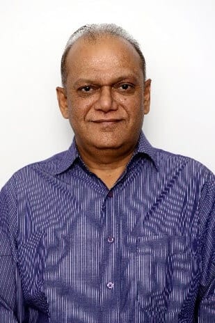 https://arvindsmartspacesuat.realatte.com/wp-content/uploads/2022/01/Mr.-Prakash-Makwana-1.jpg